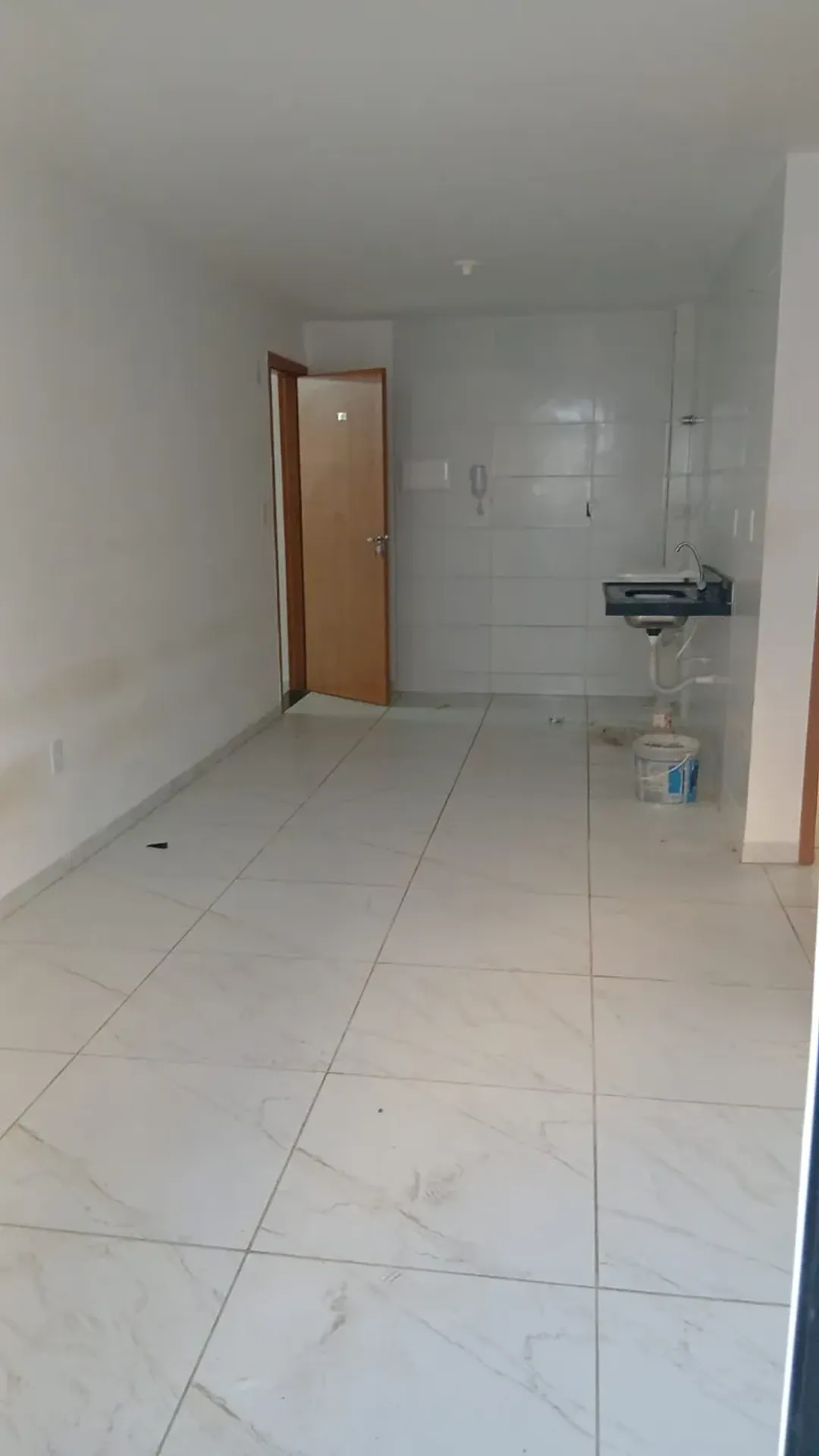 Квартира: 2 спальні, 75 м² — photo 2