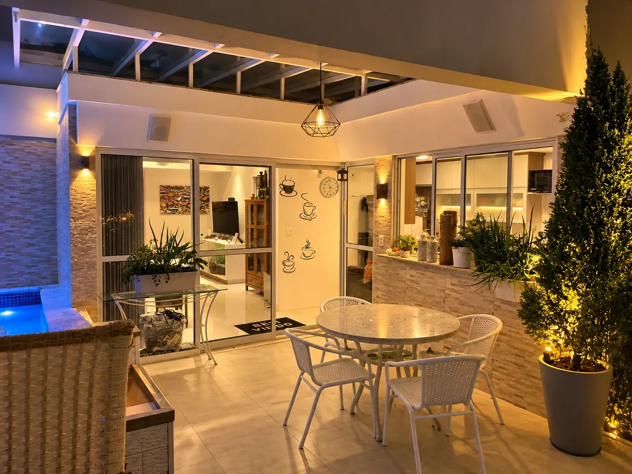 Furnished apartment, 138 m², with a grill on the balcony — photo 18