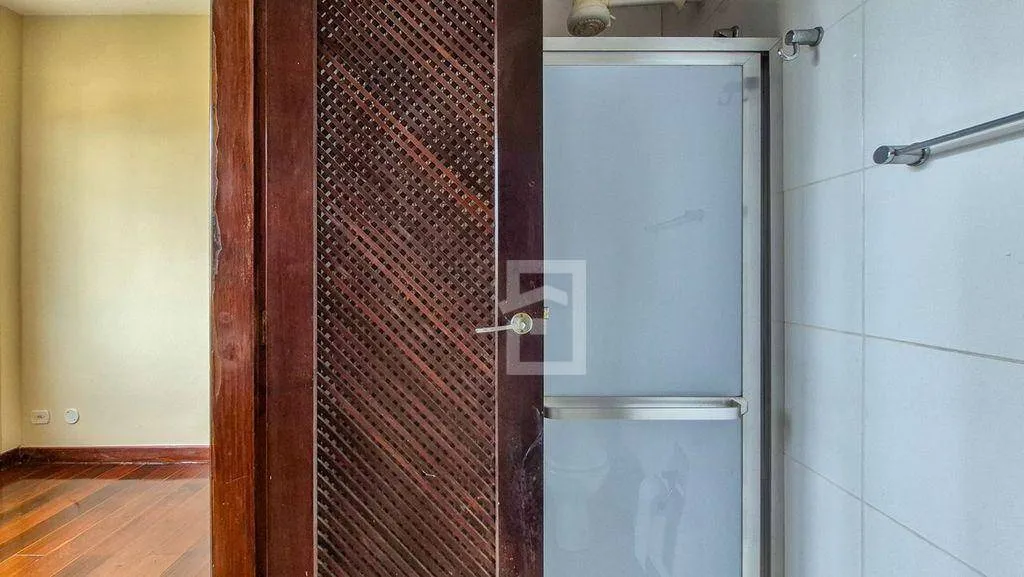 2-bedroom apartment with a balcony, 100 m² — photo 17