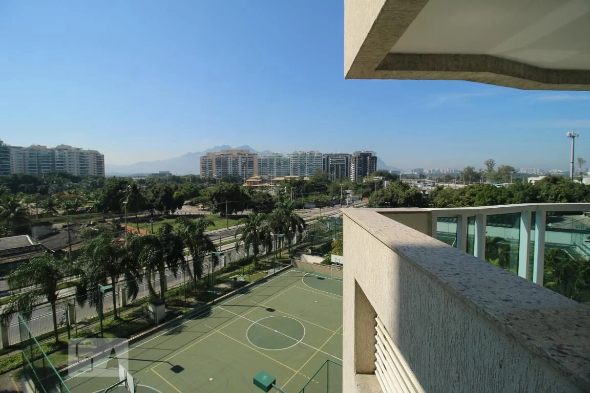 Apartamento de 2 quartos com piscina ao ar livre no condomínio — photo 11