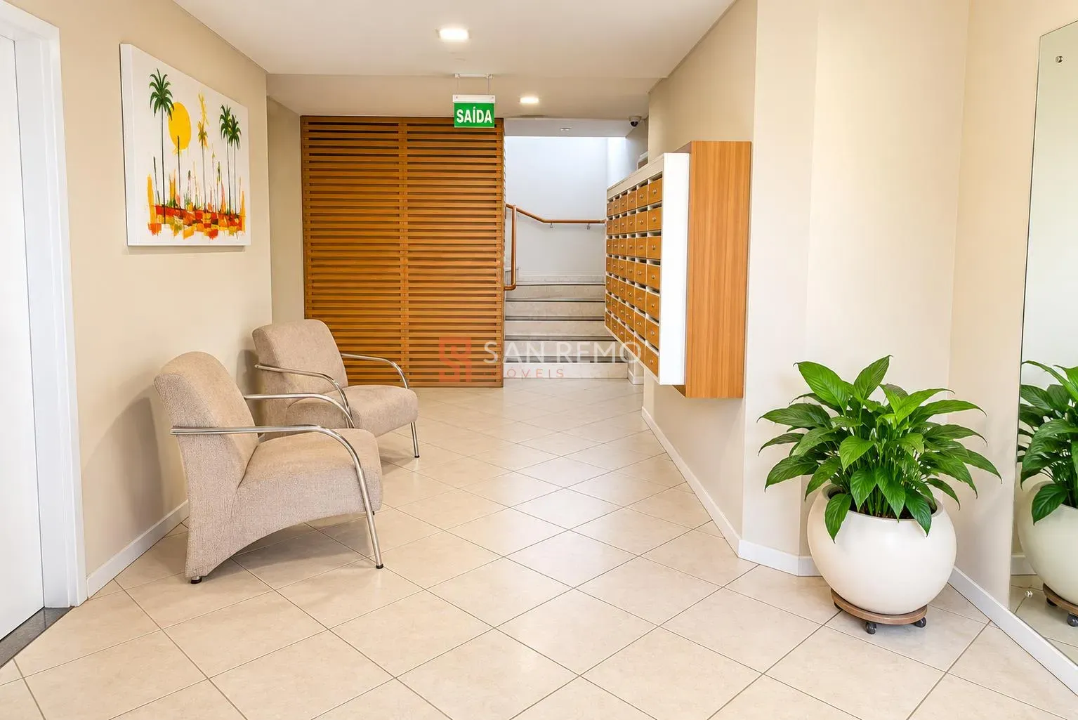 Mountain view in a 2-bedroom apartment, 65 m² — photo 21