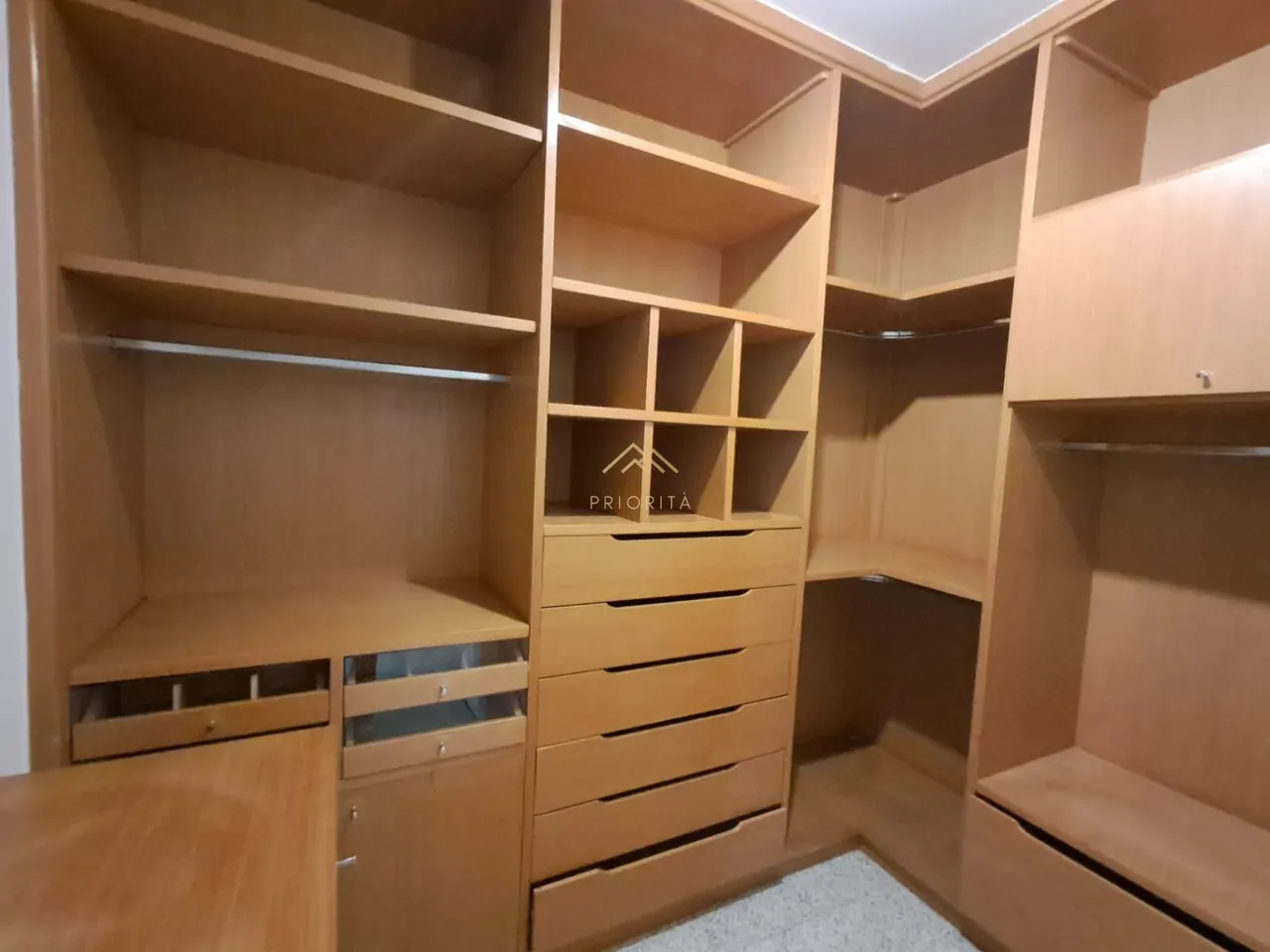 Casa em condomínio fechado com 6 quartos e 13 banheiros — photo 41