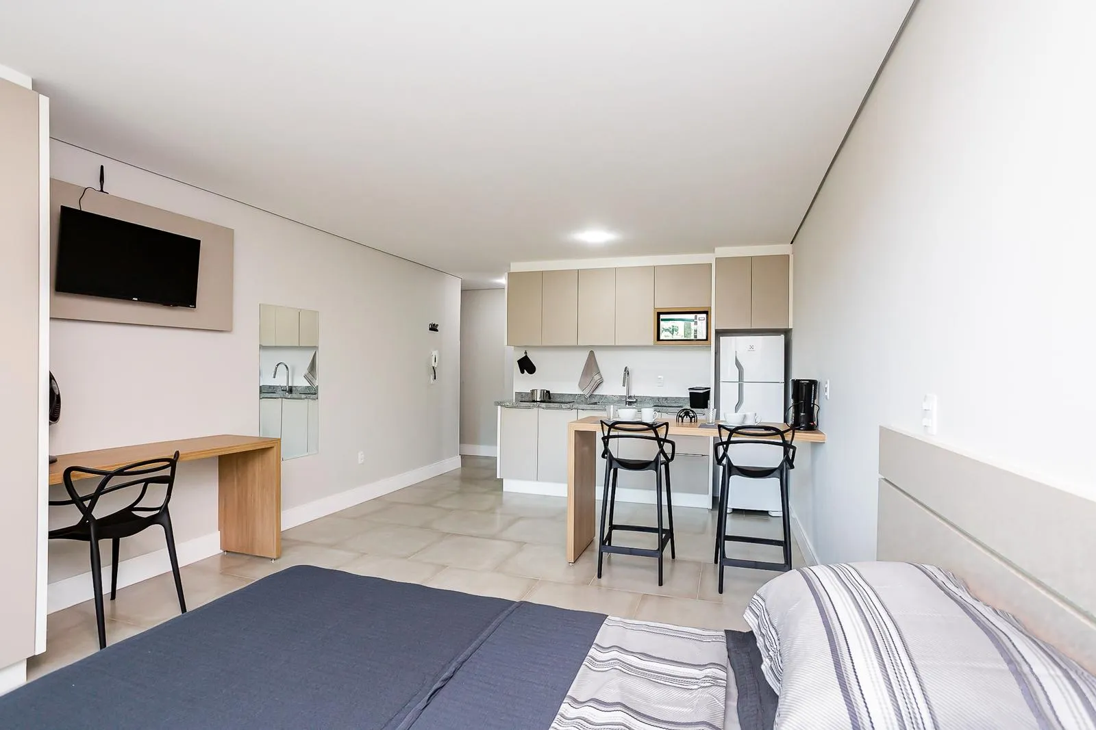 Furnished 27 m² apartment with 1 en-suite and no parking — photo 5