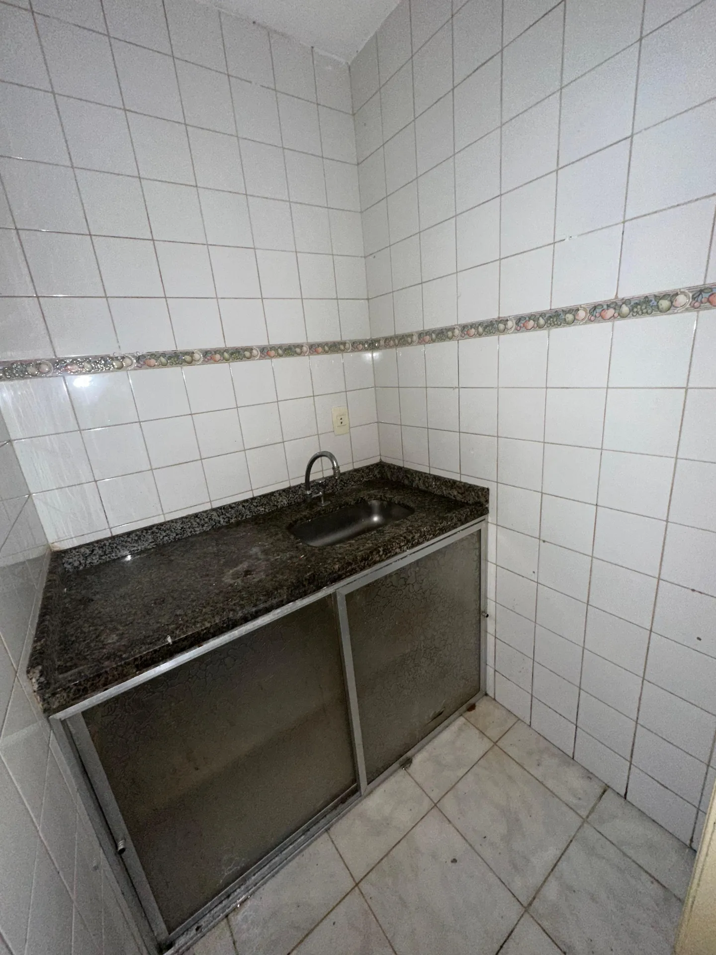 Невмебльована студія 30 м² з 1 спальнею та 1 ванною — photo 2