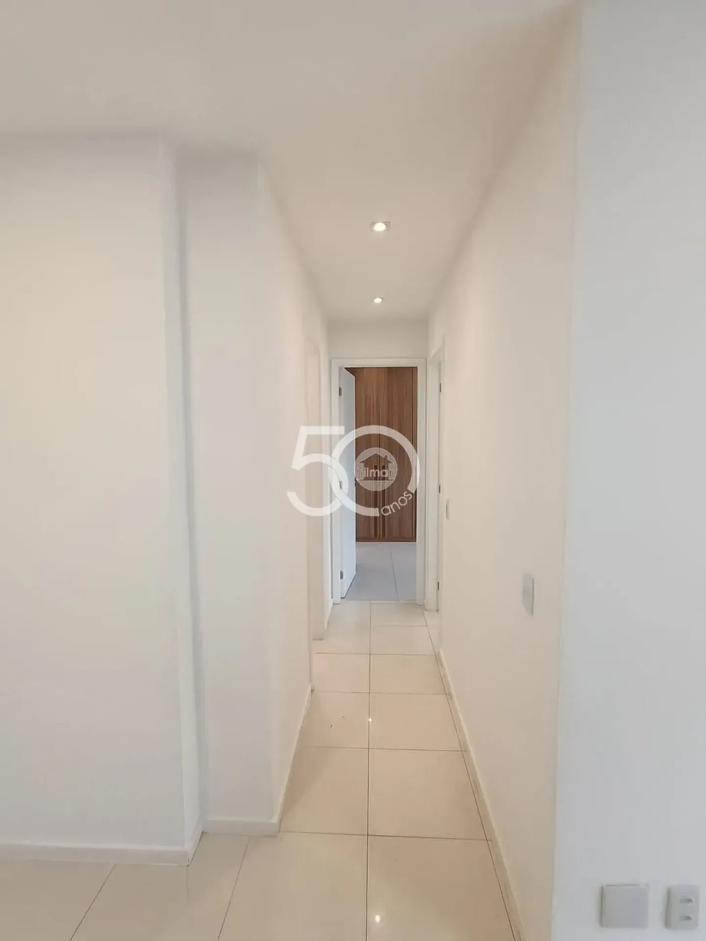 69 m² apartment with 2 bedrooms, balcony and 1 en-suite — photo 11