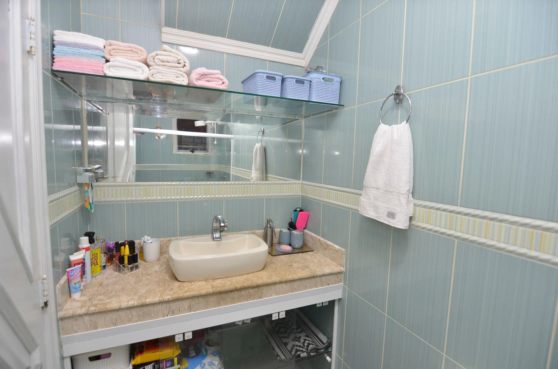 Меблированный дом с 2 спальнями и 1 ванной — photo 19