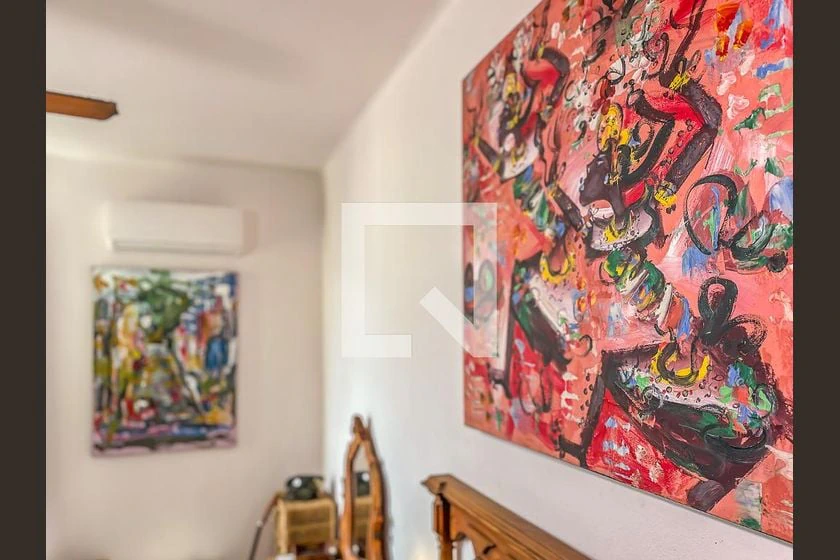 Furnished studio, 33 m², with a home office — photo 32