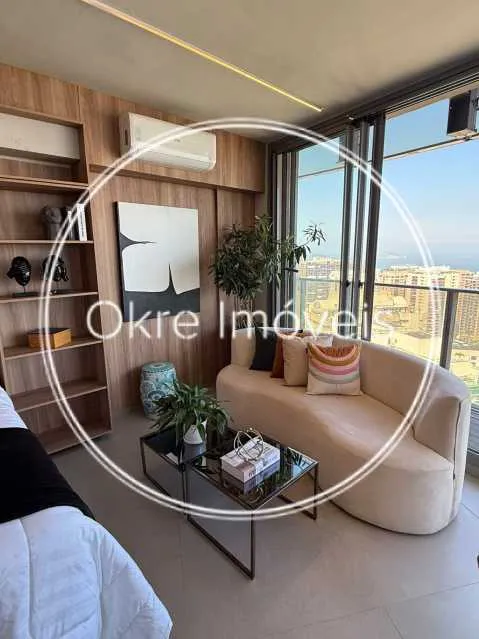 1-bedroom apartment with a glass-enclosed balcony — photo 8