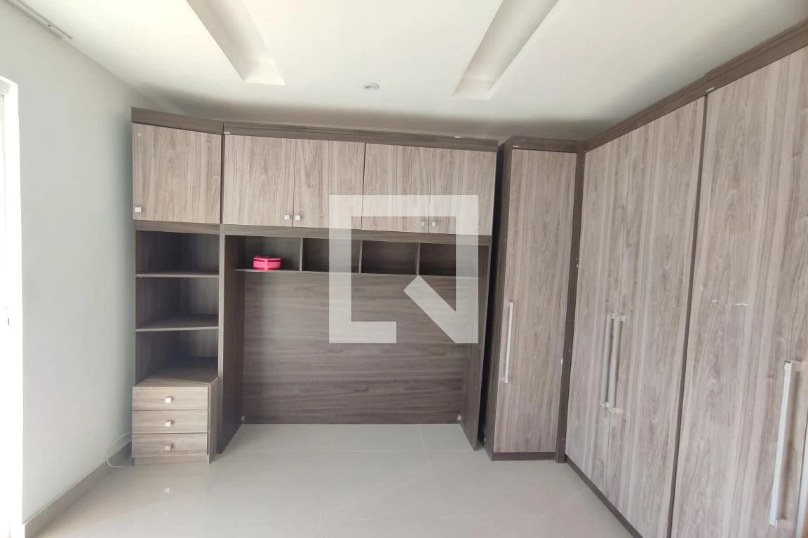 Unfurnished house with 3 bedrooms and 4 bathrooms — photo 9