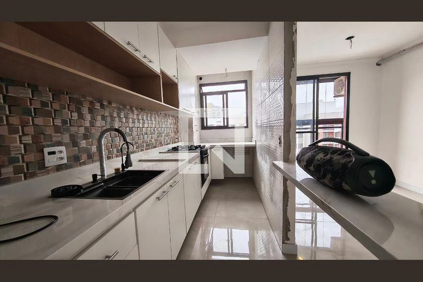 Apartamento de 2 quartos em condomínio com academia — photo 9