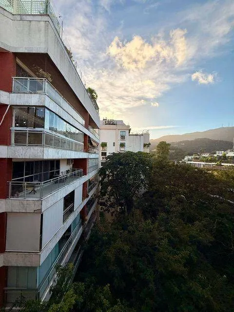Мебльована квартира з 3 спальнями та окремою кухнею — photo 21