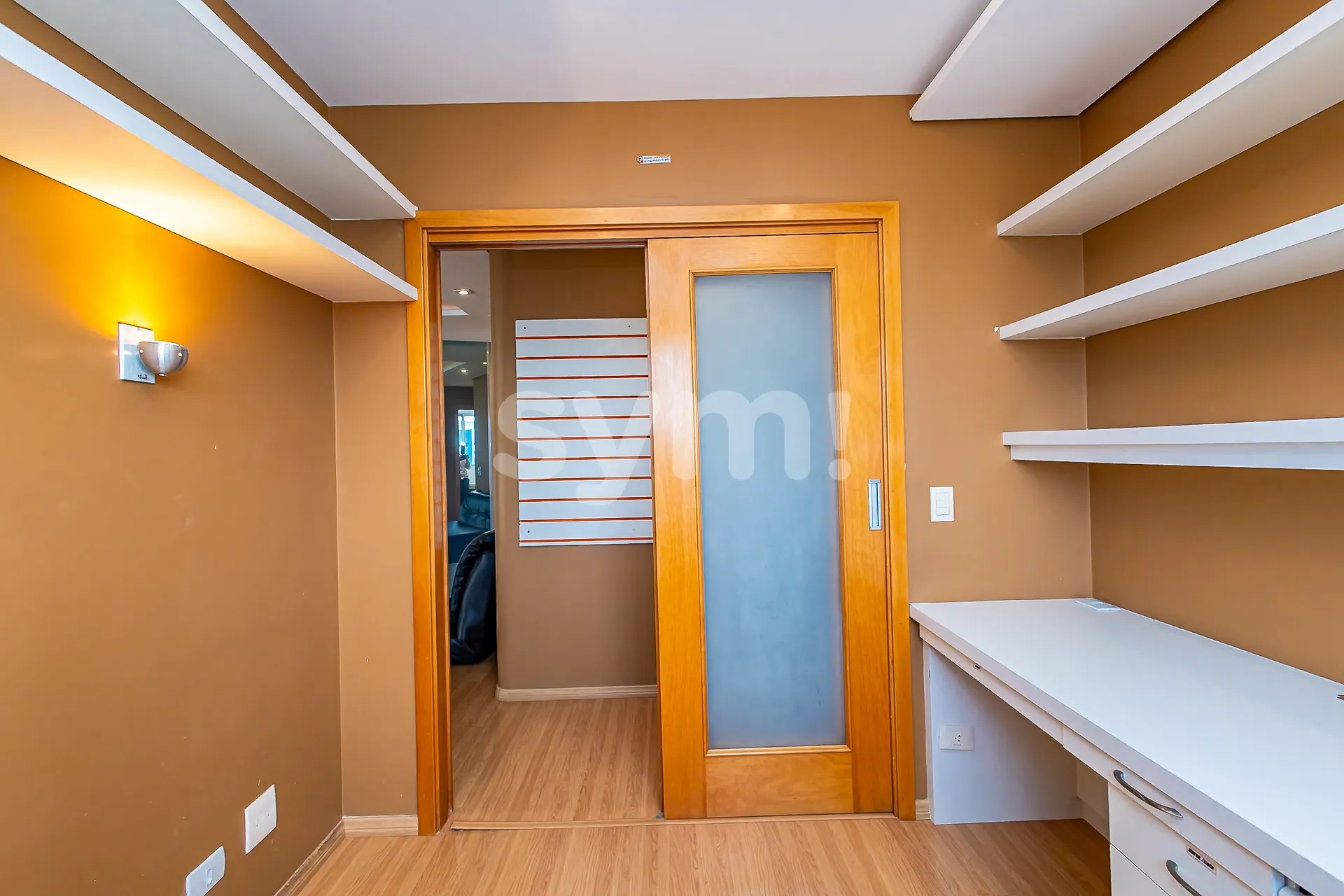 3-bedroom apartment with private BBQ on balcony — photo 21