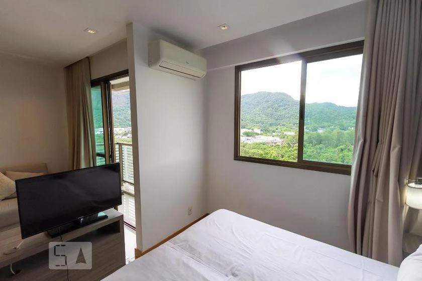 1-bedroom apartment with balcony and parking spot — photo 26