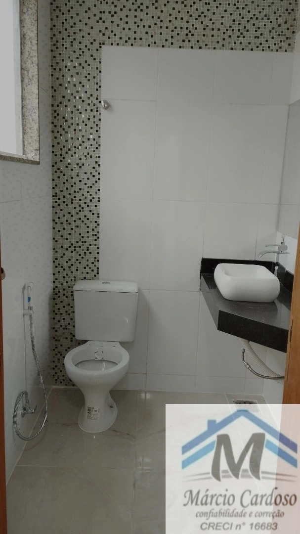 Apartment-style house with 3 bedrooms and 3 bathrooms — photo 19