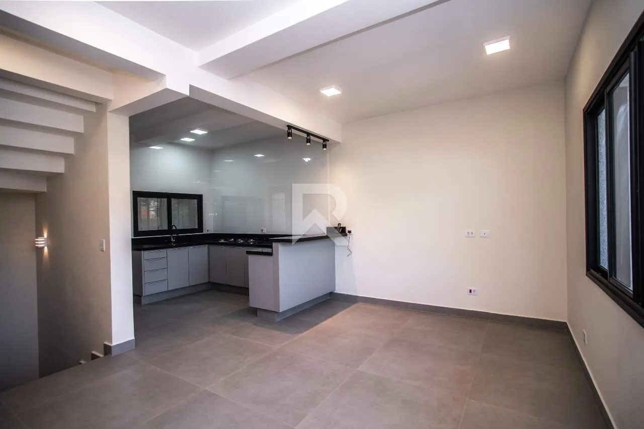 House with balcony BBQ grill and 3 bedrooms — photo 12