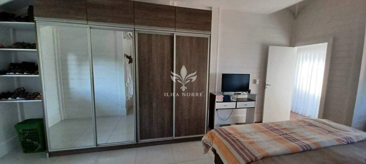 House, 209 m², with a mountain view — photo 10