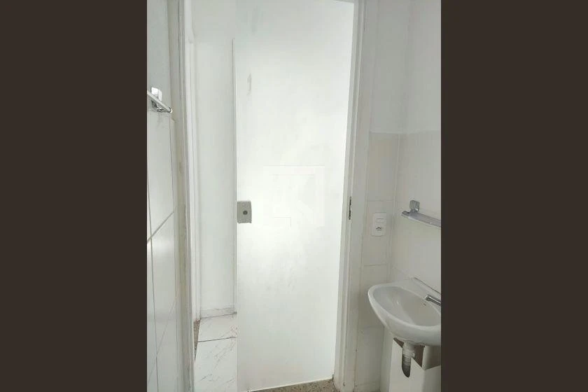 2-bedroom apartment, 42 m² — photo 21