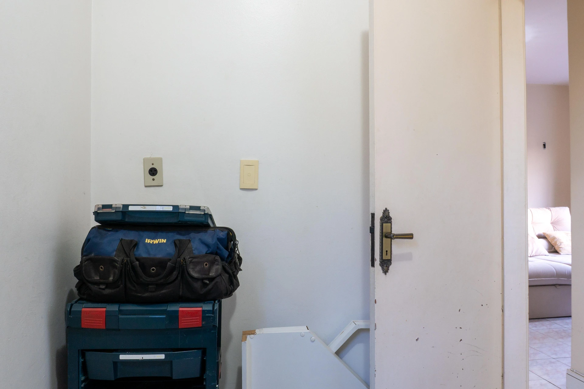 Furnished 3-bedroom apartment with 2 bathrooms — photo 9