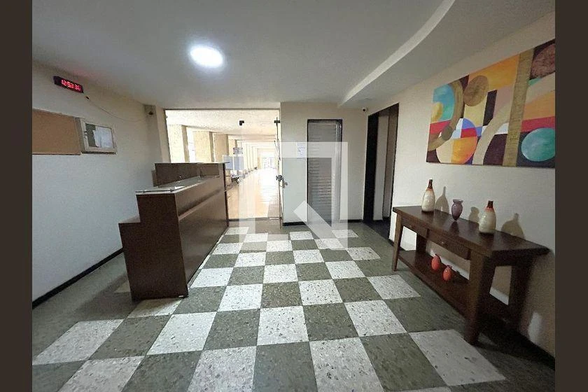 2-bedroom apartment with 80 m² and a separate kitchen — photo 37