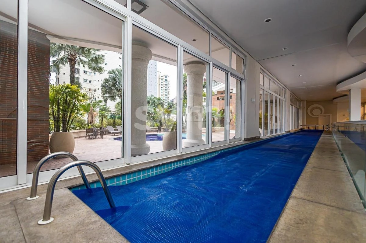 392 m² furnished apartment with 3 bedrooms and 5 baths — photo 38