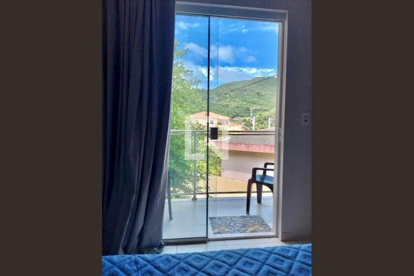 Furnished house with 2 en-suite bedrooms and 3 bathrooms — photo 3