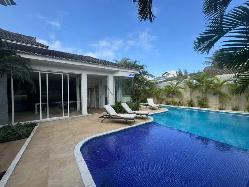 Furnished house with open-plan kitchen and 6 en-suites — photo 21