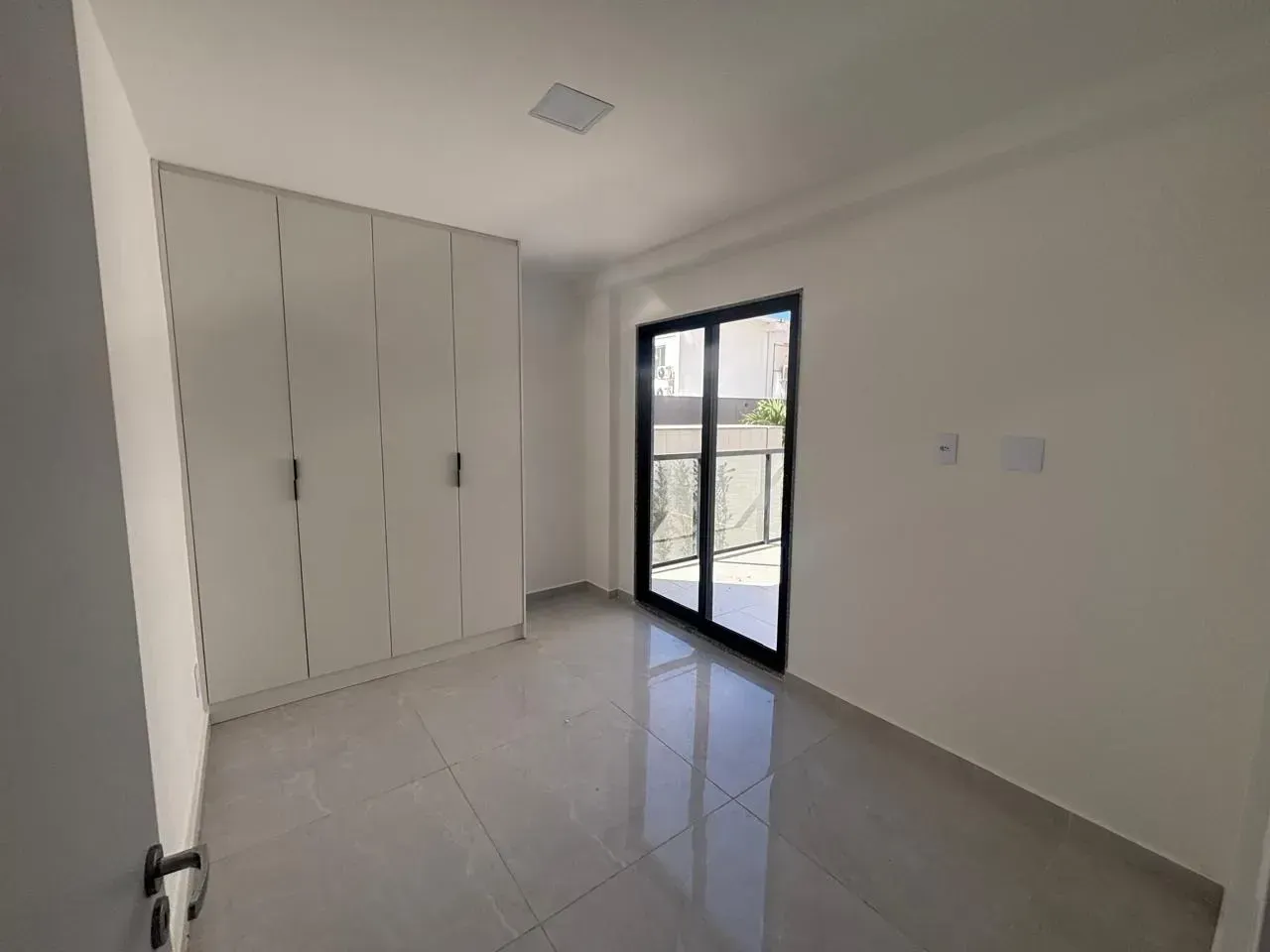 Apartamento de 61 m² com 2 quartos e cozinha a gás — photo 2