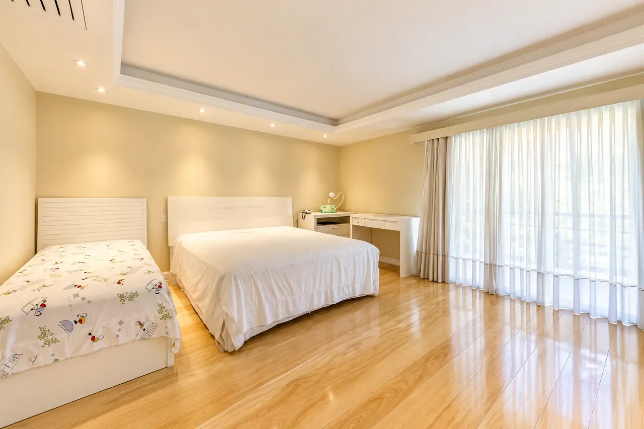 5 quartos e lava-louças: casa de 922 m² — photo 23