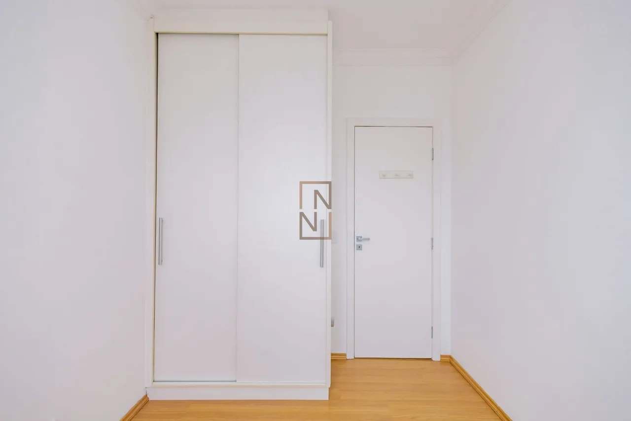 Apartment with 2 bedrooms and private garden area — photo 14