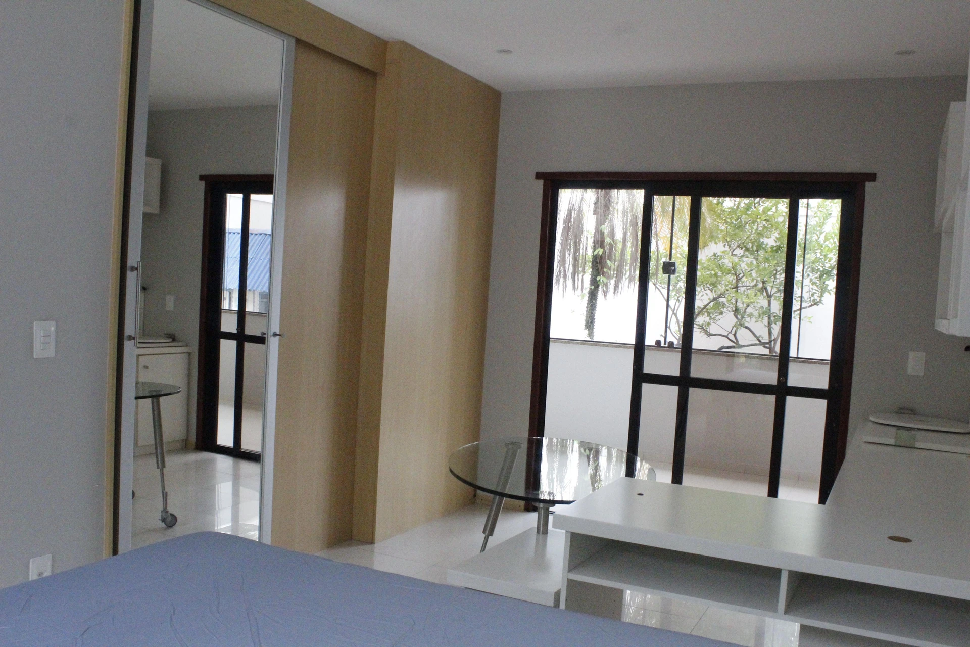 House with 5 bedrooms and 5 parking spaces — photo 43