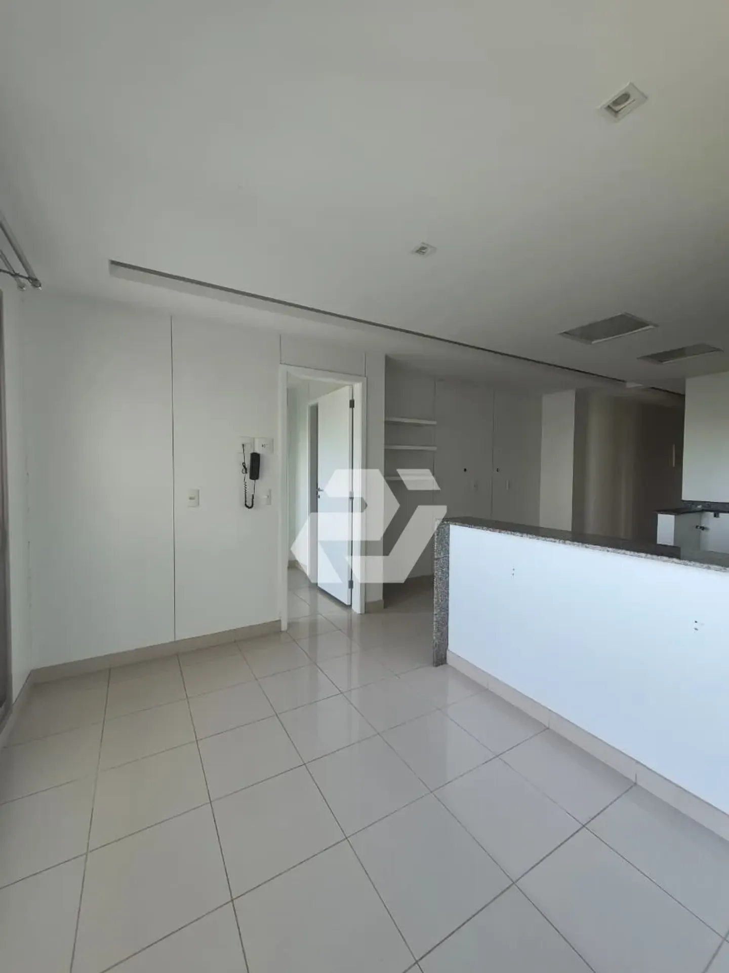 Apartment with 4 en-suite bedrooms and private garden — photo 15