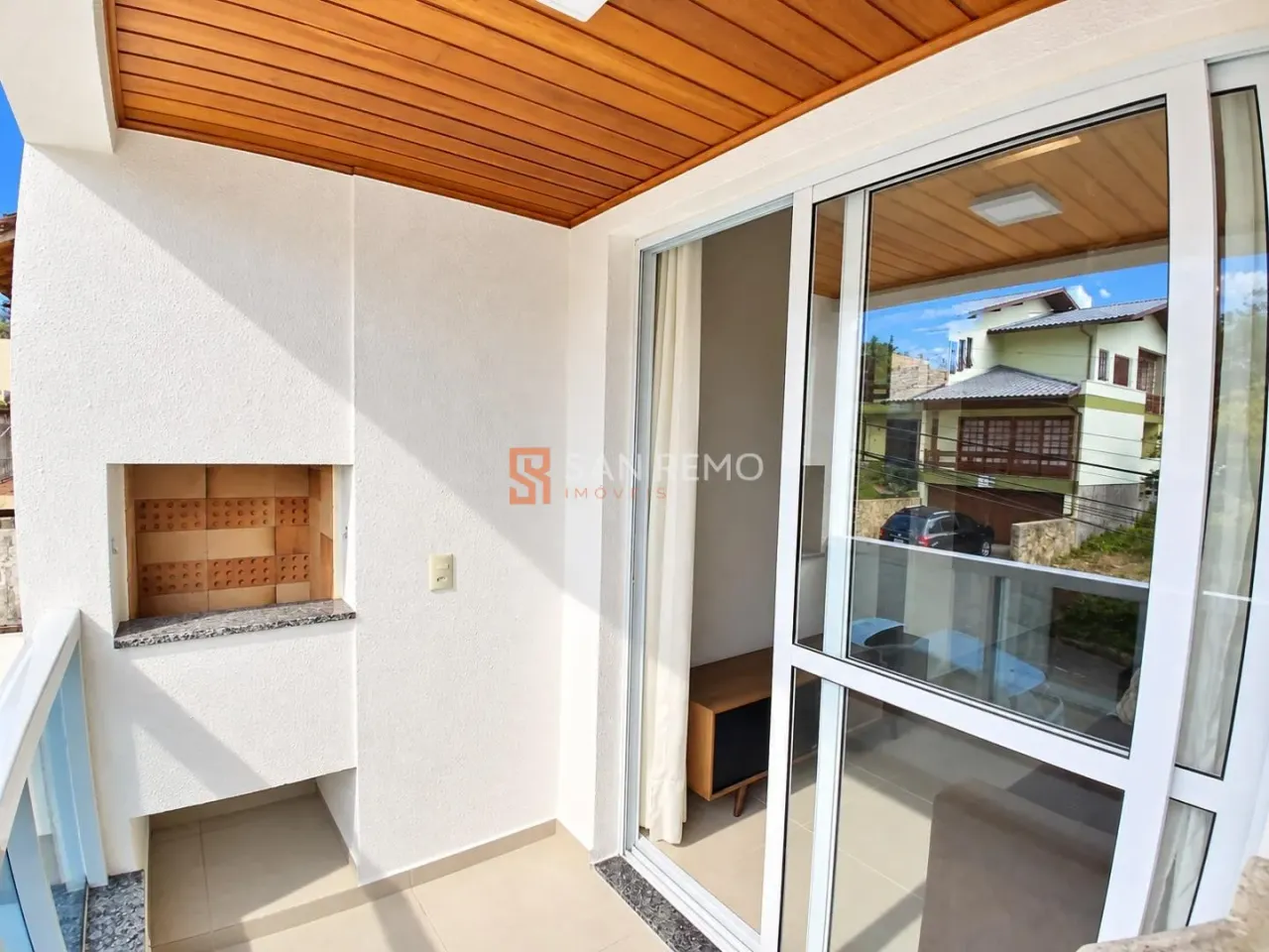 2-bedroom apartment with a washing machine — photo 10