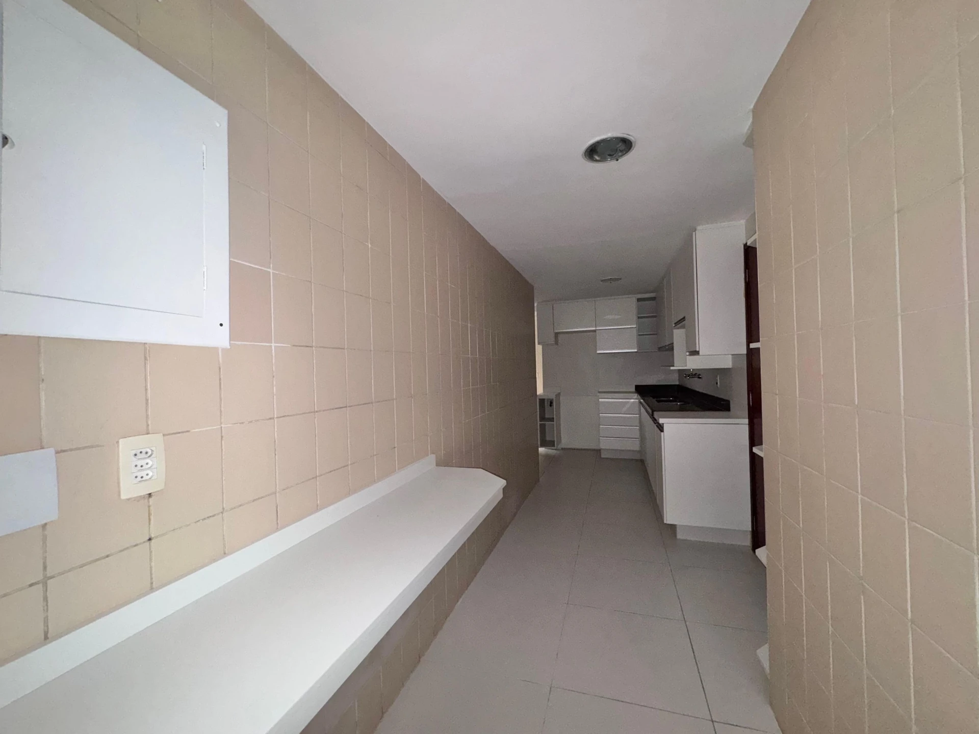Apartamento de 3 quartos com varanda de vidro — photo 28