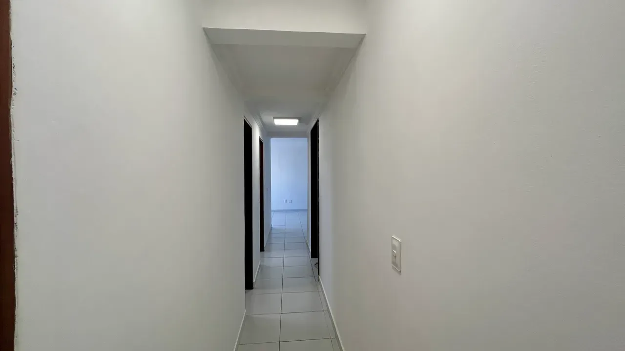 3-bedroom apartment in a building with a pool — photo 14