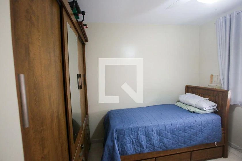 Apartamento amueblado de 2 dormitorios con cocina abierta — photo 19