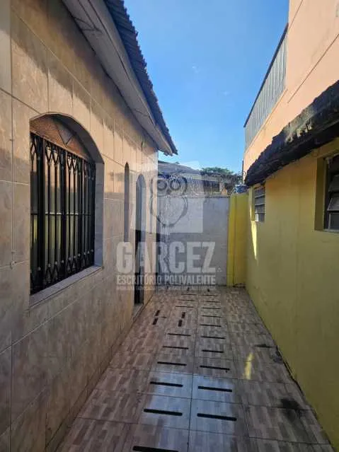 Casa de 2 quartos com piso de madeira ou laminado, Madureira — photo 19