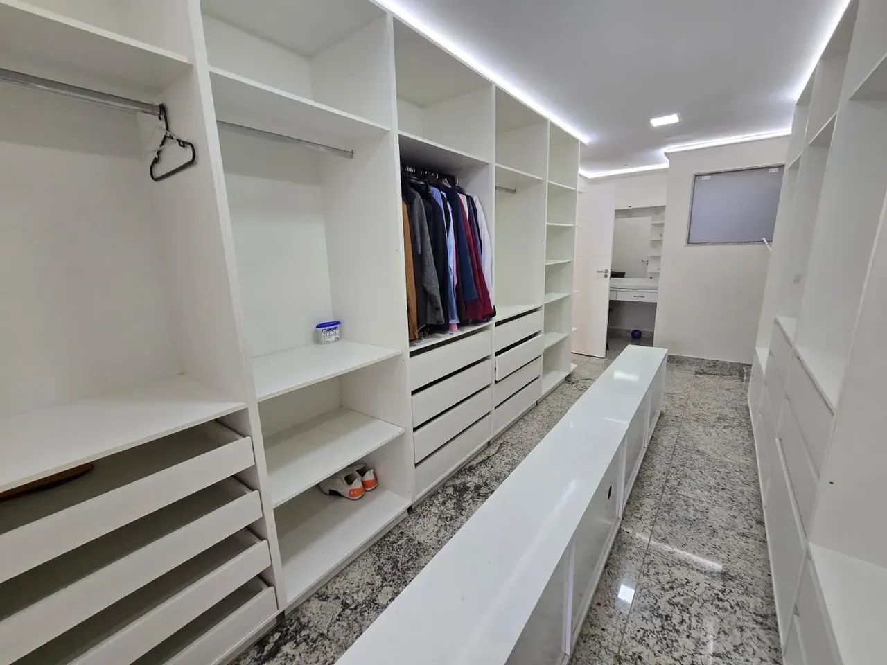 Casa para aluguel com 300 m², 5 quartos e cozinha a gás — photo 18