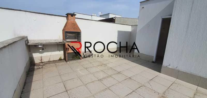 Furnished duplex penthouse with balcony and 3 en-suites — photo 20
