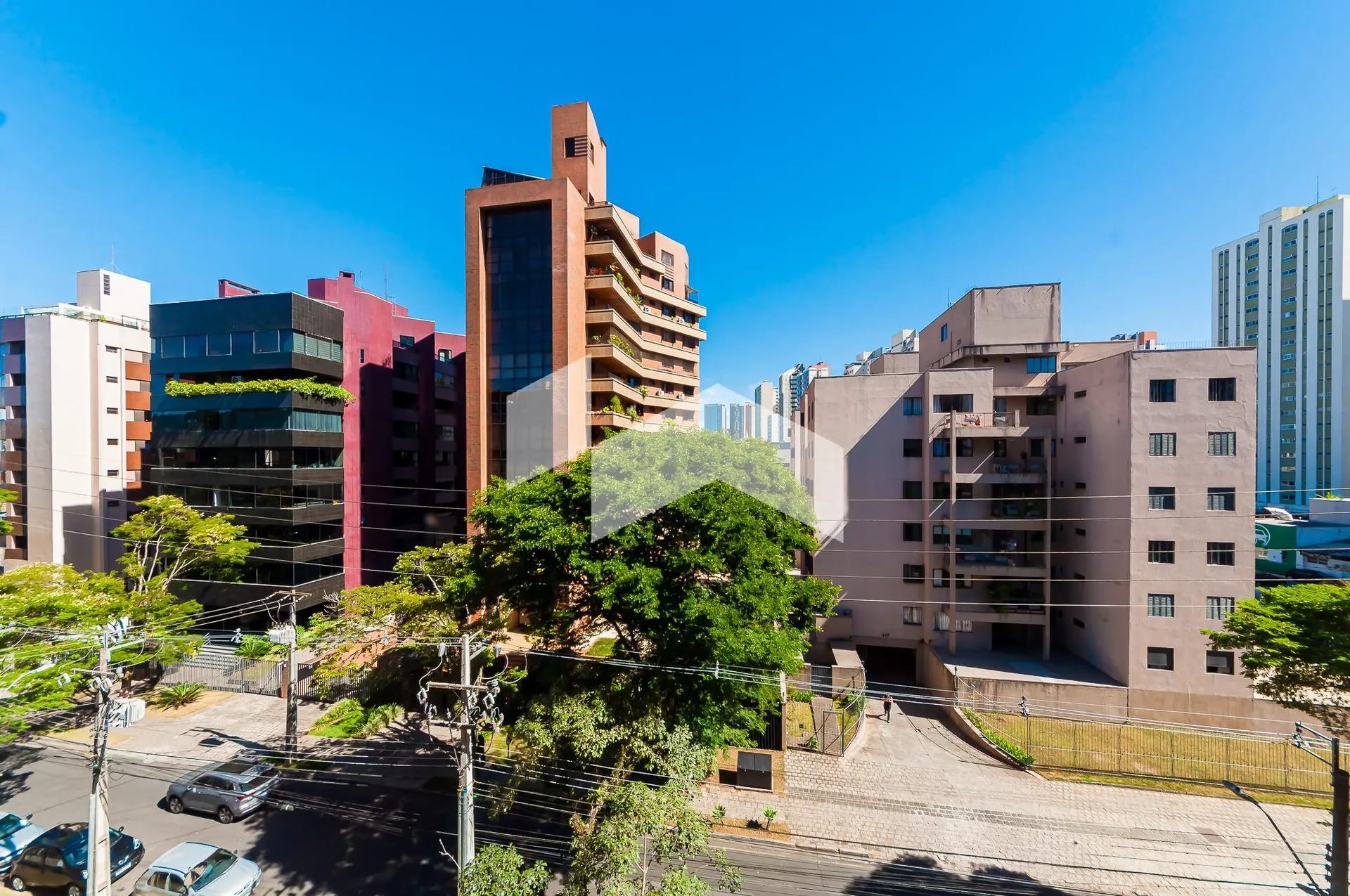 3-suite apartment with 227 m² and 3 parking spaces — photo 33