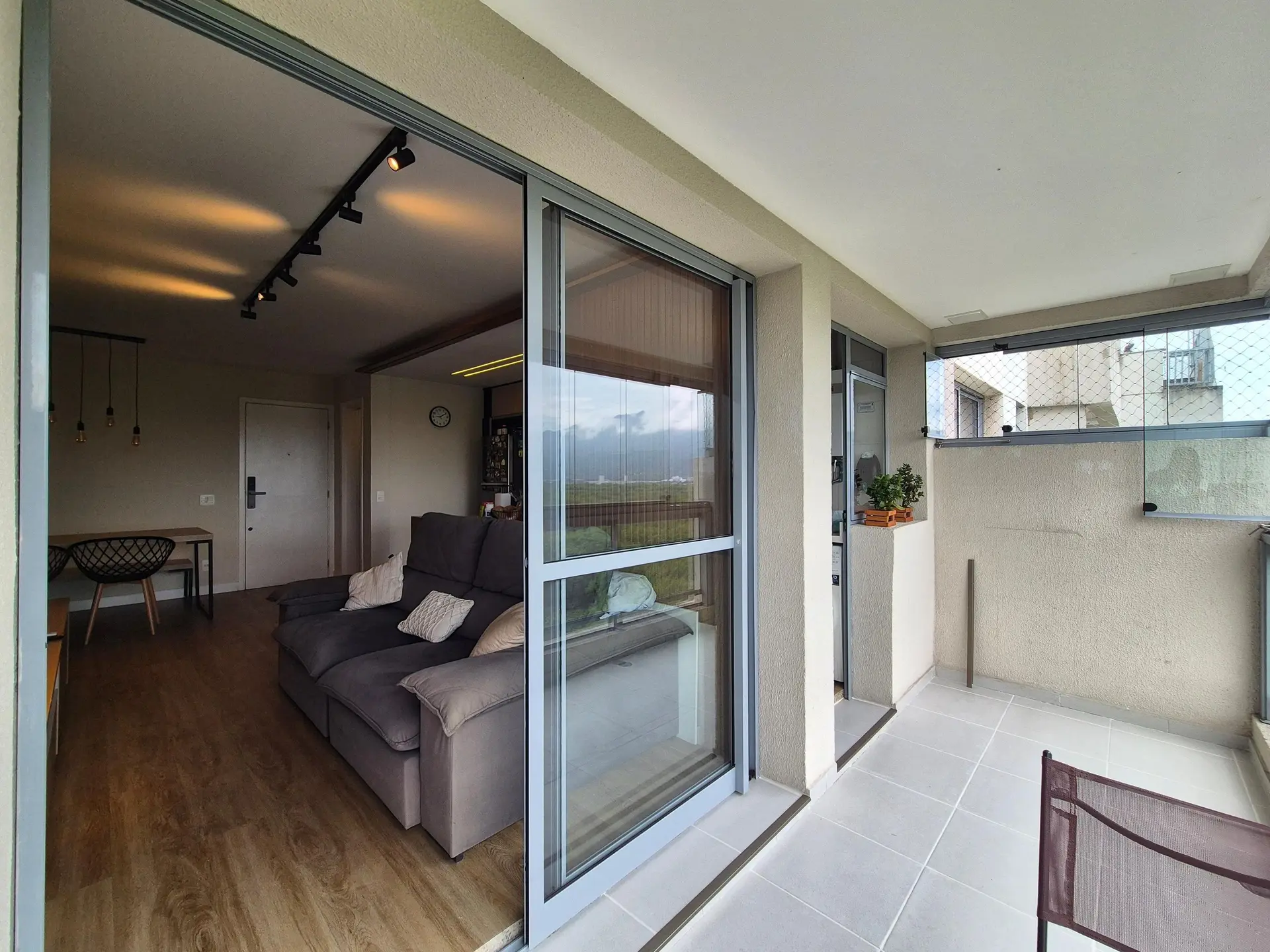2 quartos e janelas do piso ao teto: apartamento de 82 m² — photo 9