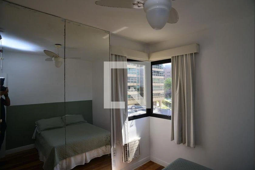 Furnished 4-bedroom apartment 145 m² with 2 parking spots — photo 13
