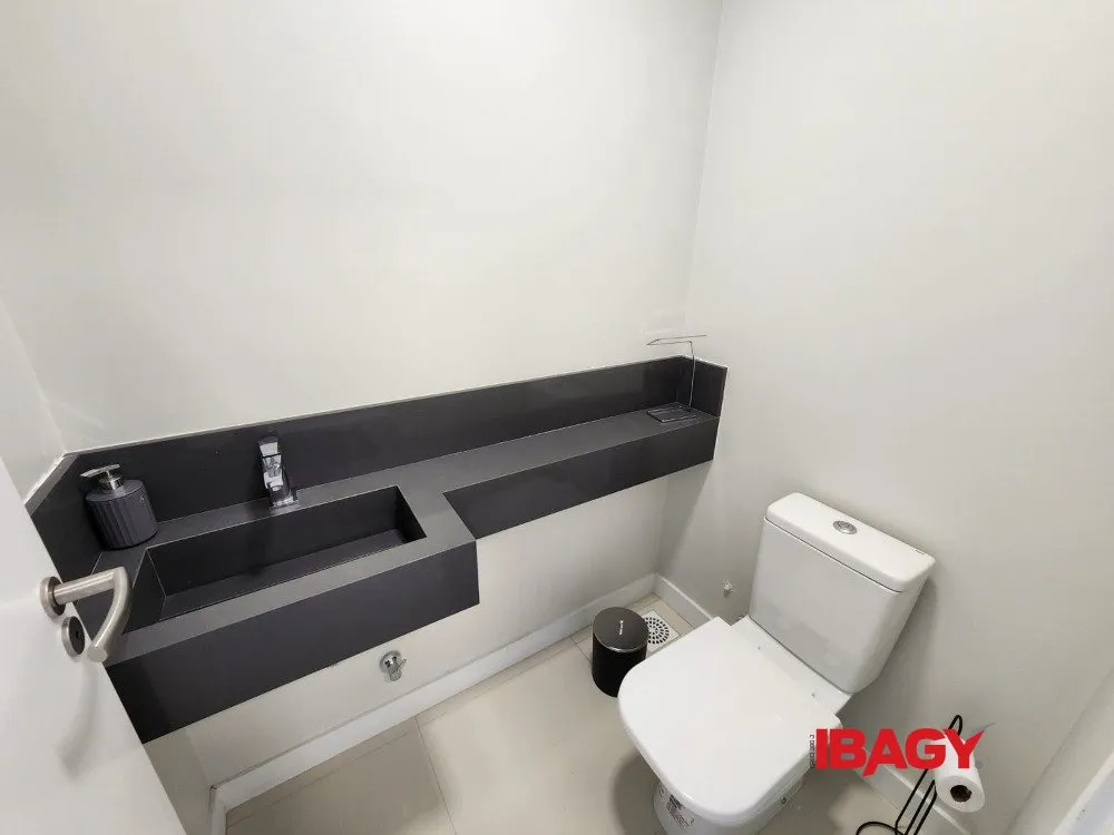 Apartamento de 3 quartos com máquina de lavar, Ingleses — photo 11