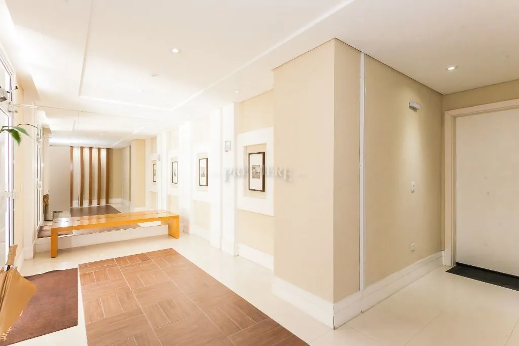 Furnished 158 m² apartment with 3 bedrooms and 5 bathrooms — photo 38