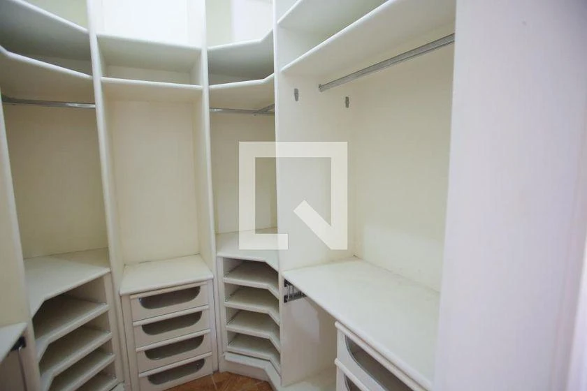 510 m² house with 7 bedrooms, 3 en-suites and 5 baths — photo 41