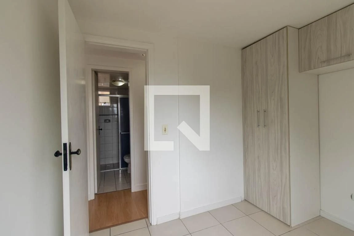3-bedroom, 56 m² apartment in Curitiba — photo 10