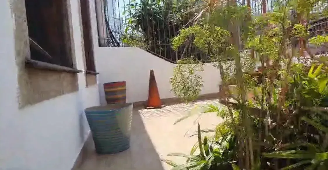 Casa estilo estudio de 200 m² con 2 baños — photo 17
