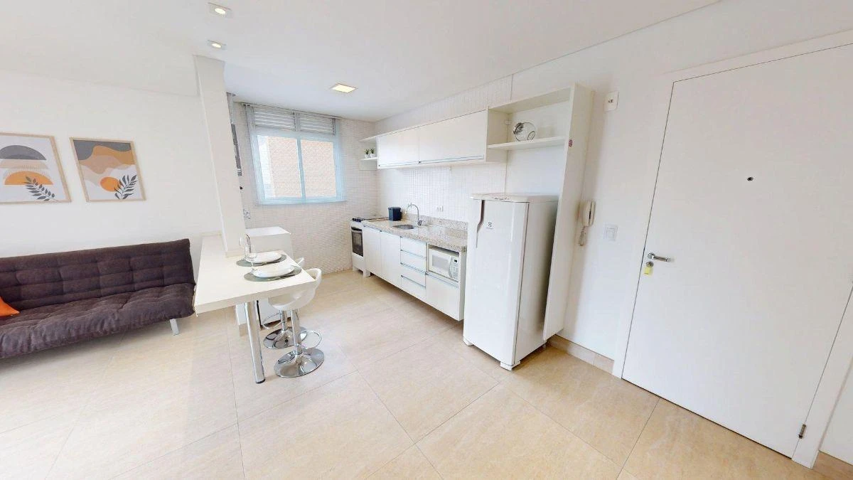 One-bedroom apartment with floor-to-ceiling windows — photo 20