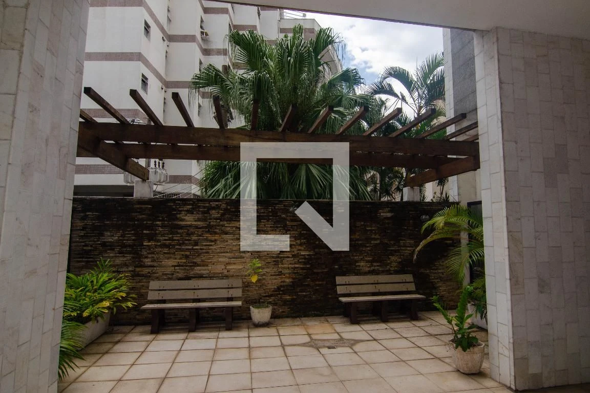 Apartamento sem mobília com 4 quartos e 4 banheiros — photo 2