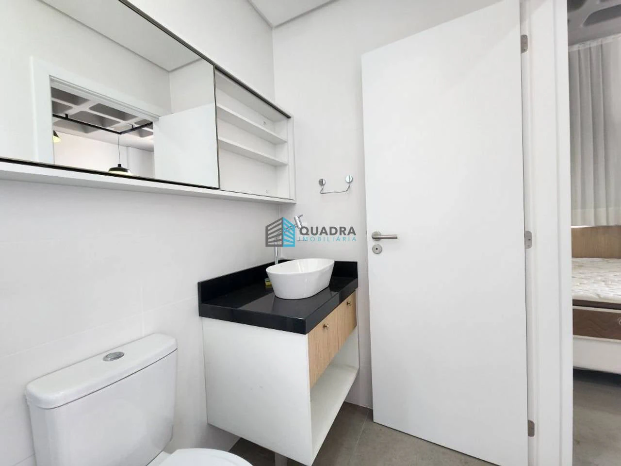 Furnished apartment, 34 m², with a home office — photo 12