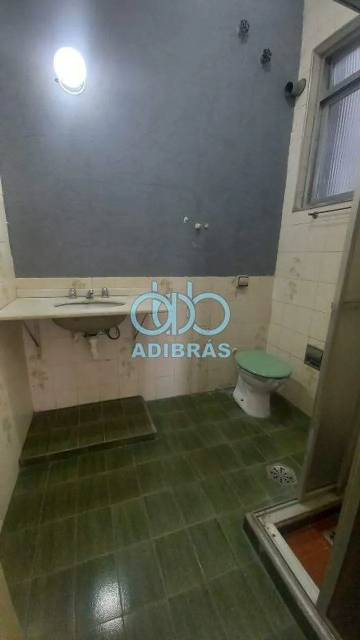 Квартира з 2 спальнями і 2 ванними кімнатами та балконом — photo 18